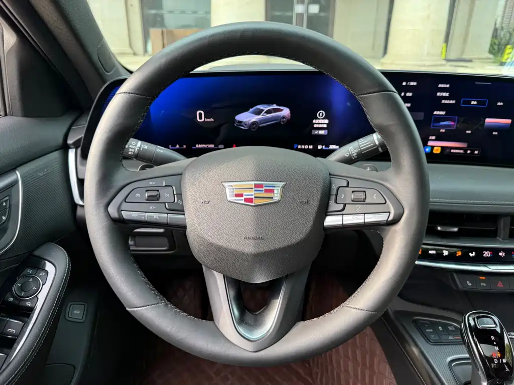 Cadillac CT5 2024 — фото 13