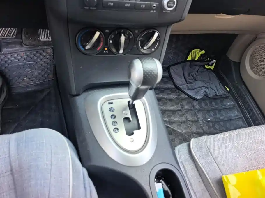 Nissan Qashqai 2013 — фото 16