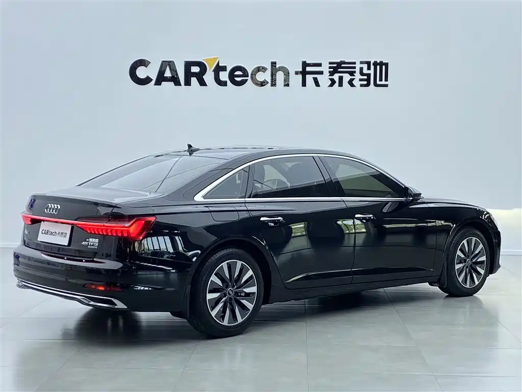 Audi A6L 2024 — фото 3