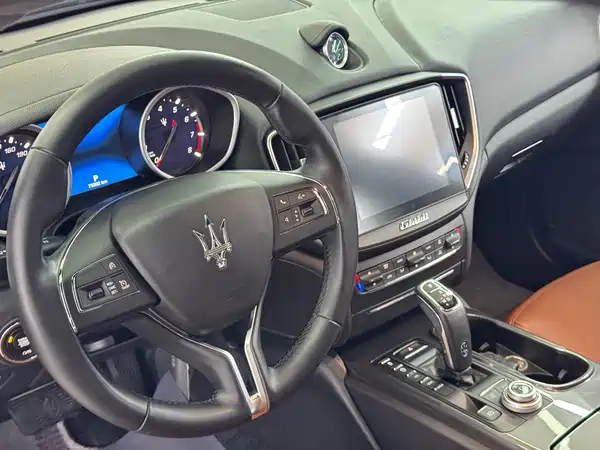 Maserati Ghibli 2019