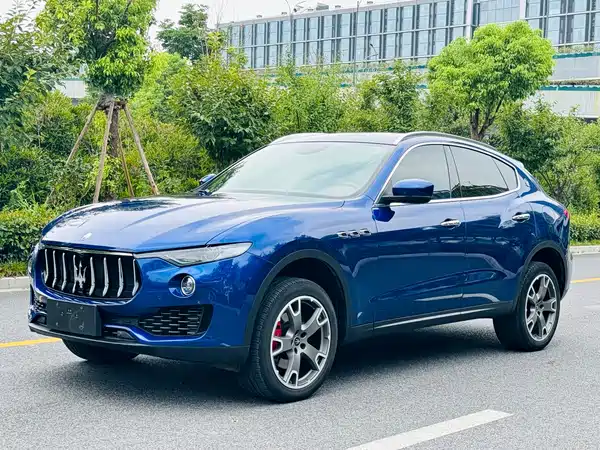 Maserati Levante 2021