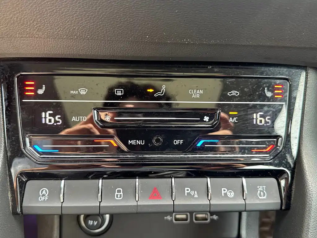 Skoda Karoq 2023 — фото 13