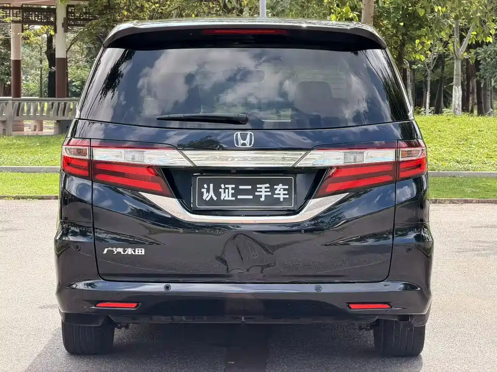 Honda Odyssey 2017 — фото 4
