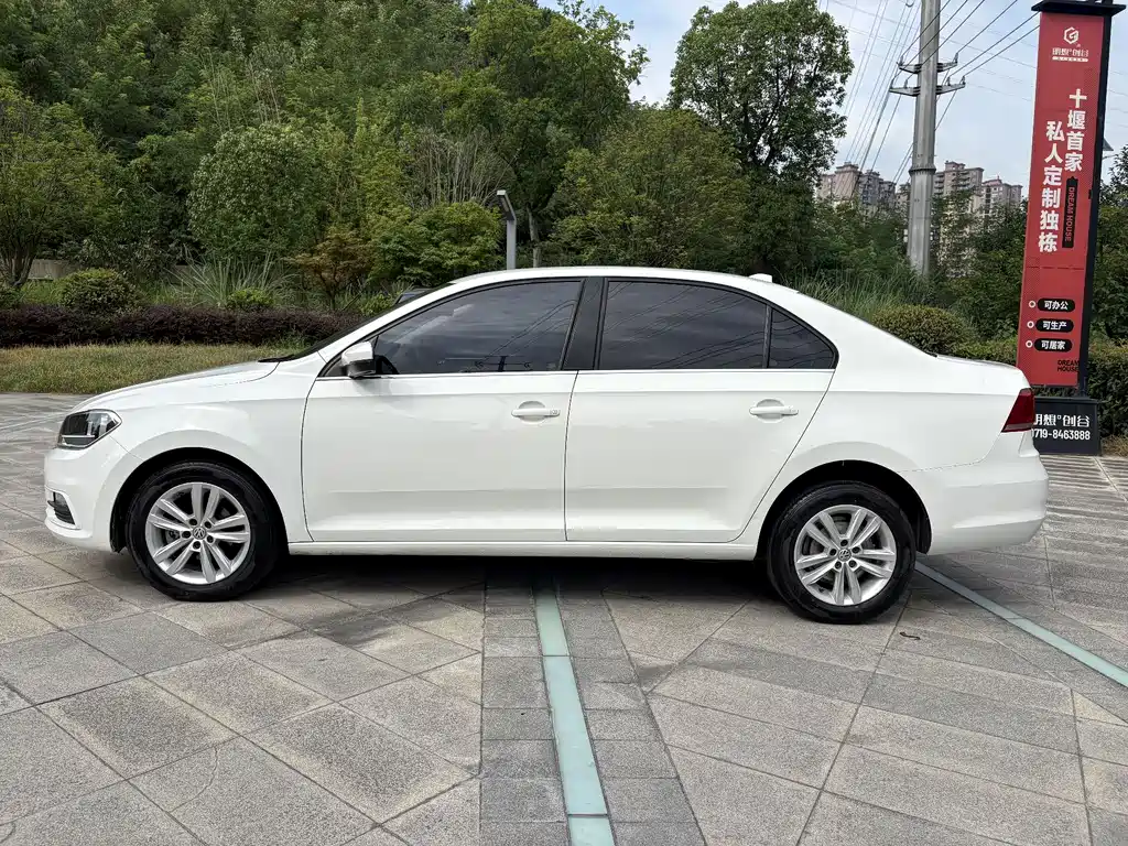 Volkswagen Santana 2019 — фото 15