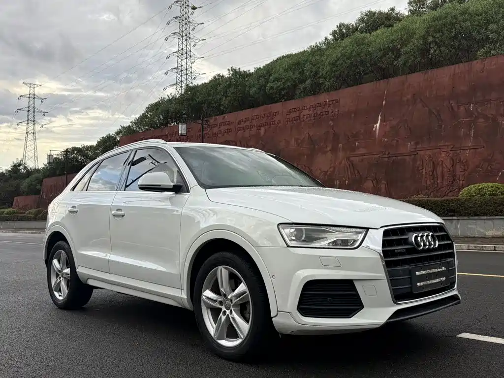 Audi Q3 2016