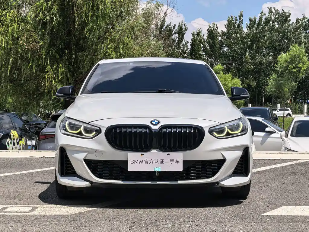 BMW 1 Series 2021