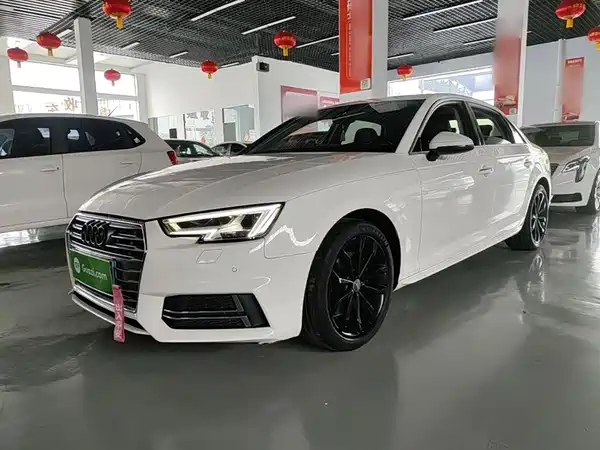 Audi A4L 2018