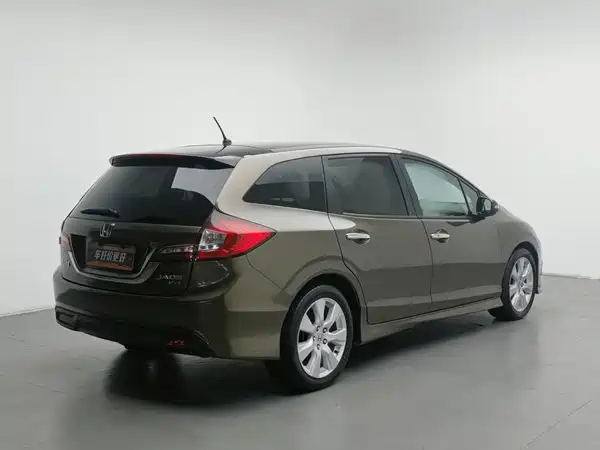 Honda Jade 2014
