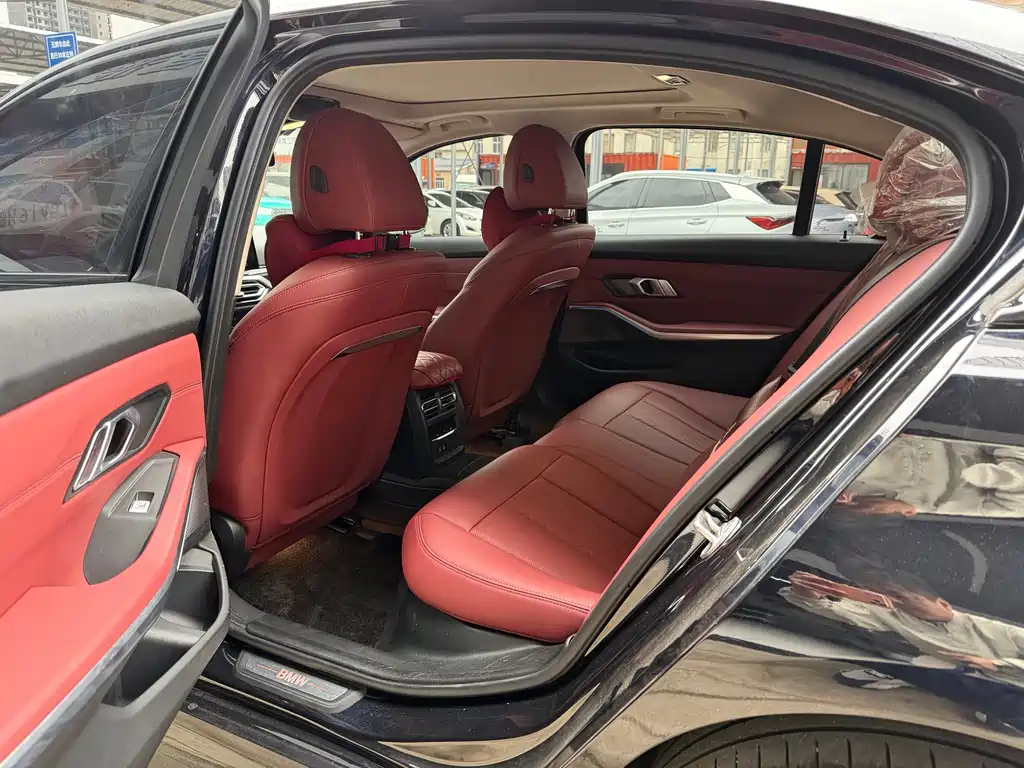 BMW i3 2024