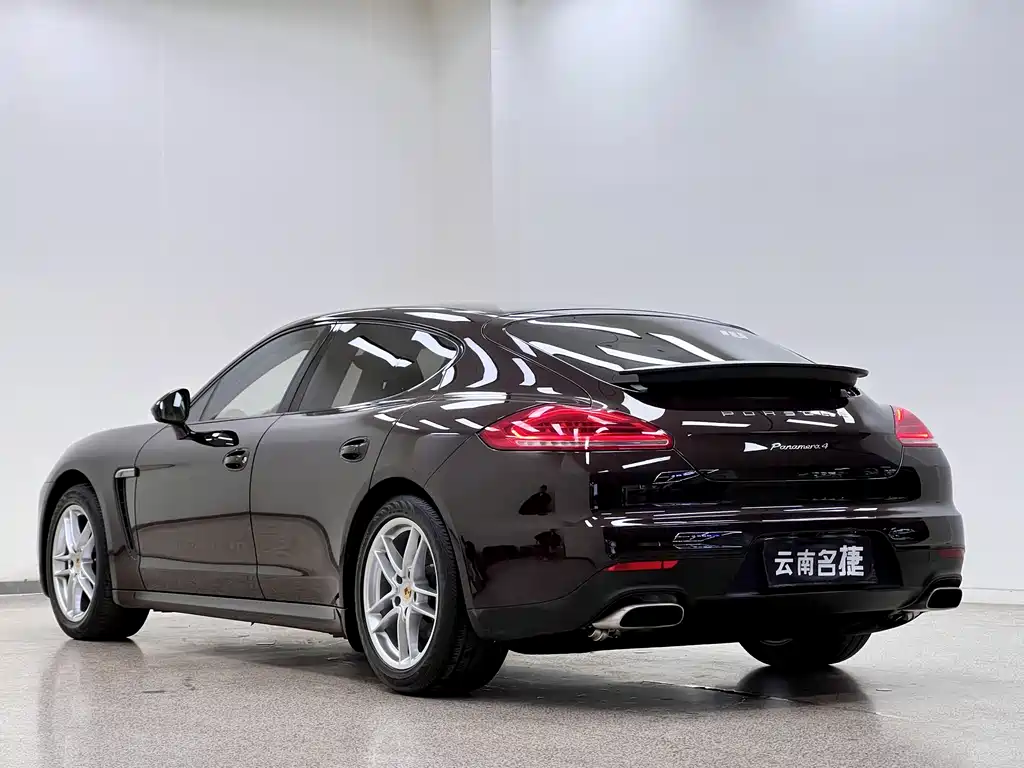 Porsche Panamera 2016 — фото 5