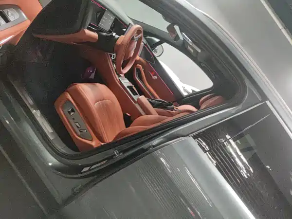 BYD Tang L 2025