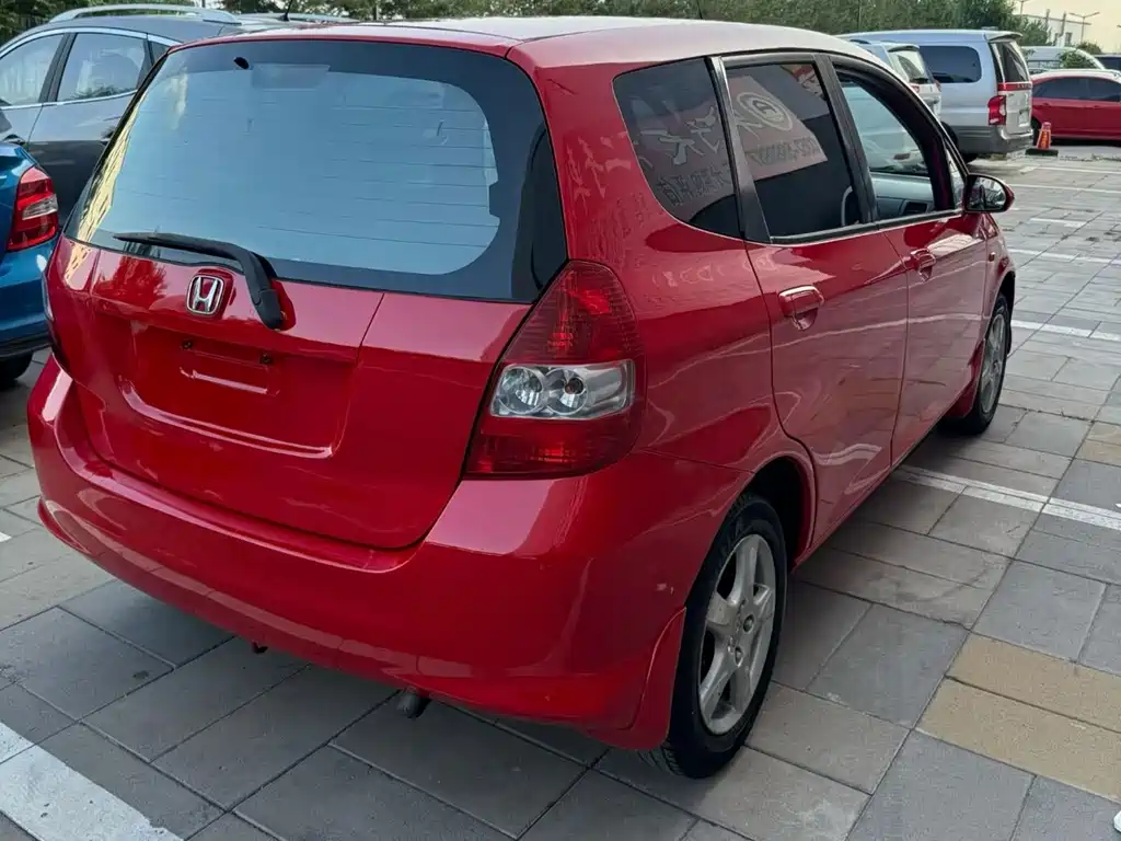 Honda Fit 2006 — фото 6