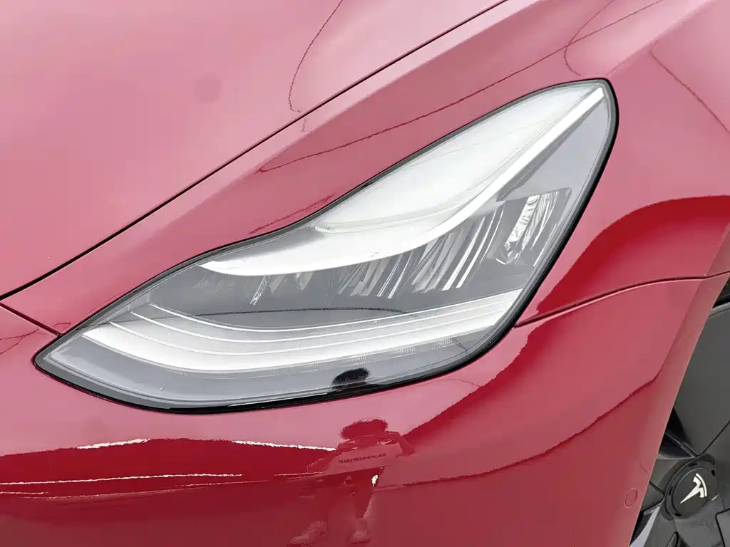 Tesla Model 3 2020 — фото 14