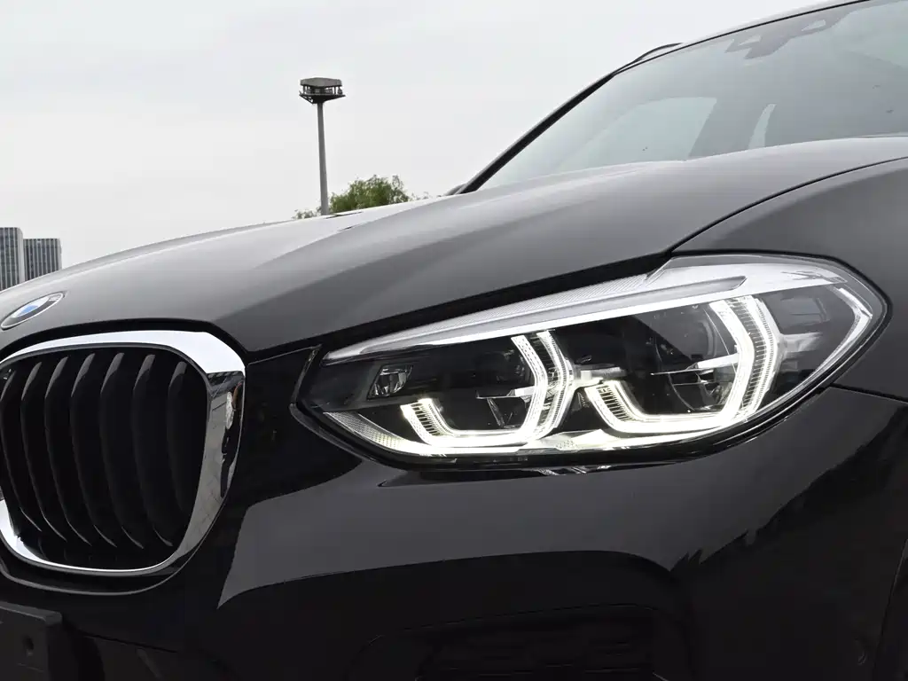 BMW X3 2021 — фото 4
