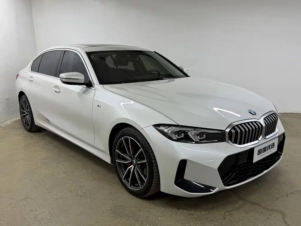 BMW 3 Series 2022
