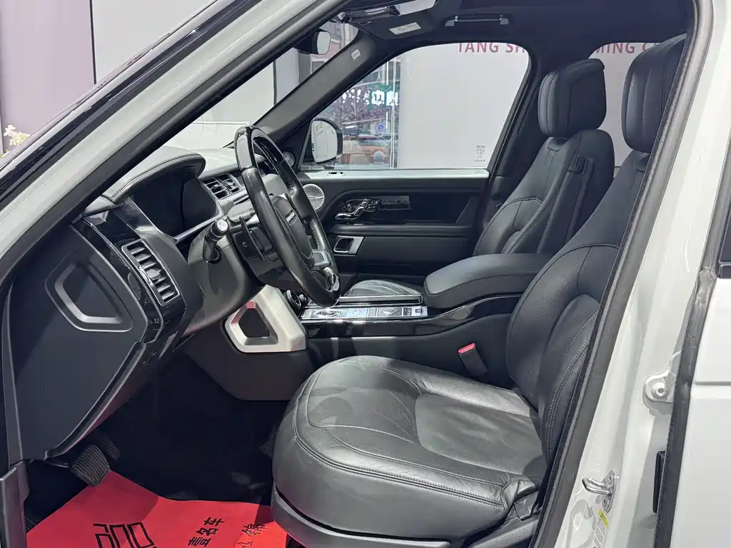 Land Rover Range Rover 2018 — фото 12