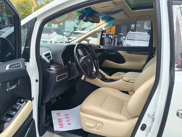 Toyota Alphard 2018