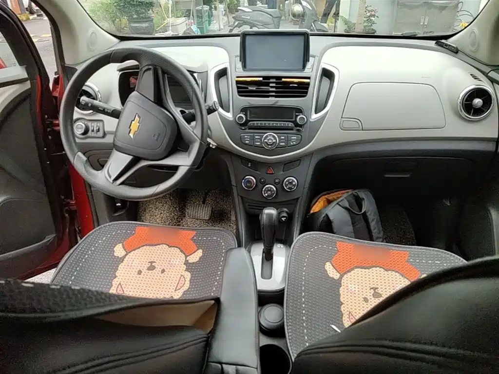 Chevrolet Trax 2015 — фото 10