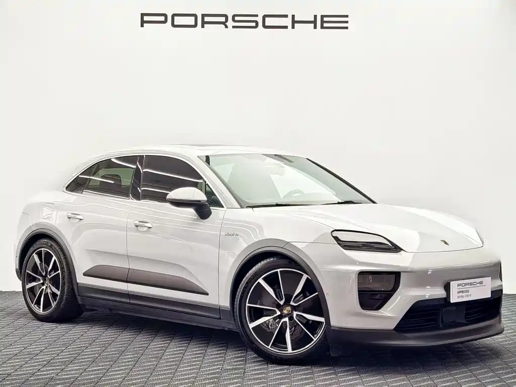 Porsche Macan EV 2024 — фото 3