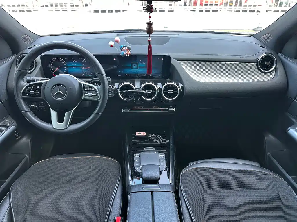 Mercedes-Benz GLA 2021