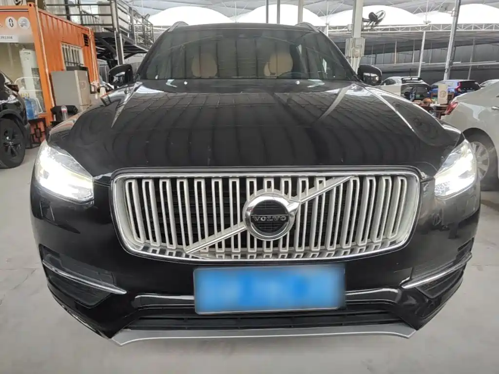Volvo XC90 2017 — фото 3
