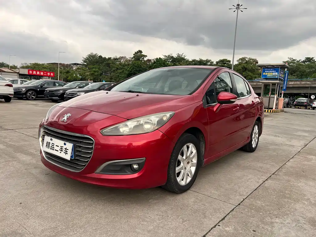 Peugeot 308 2016