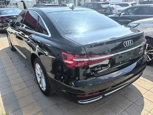 Audi A6L 2020