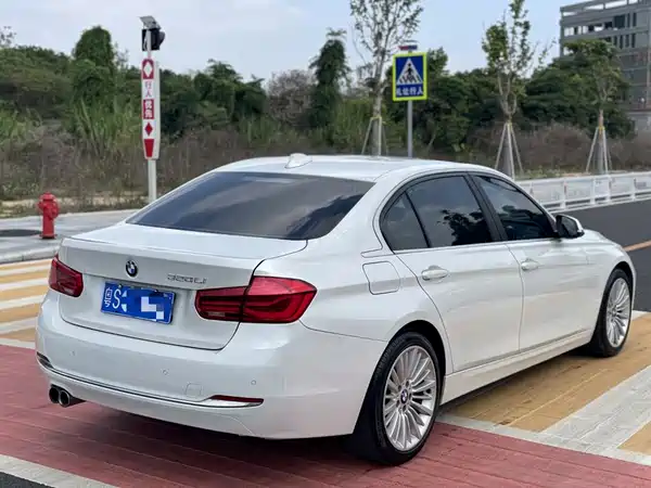 BMW 3 Series 2018