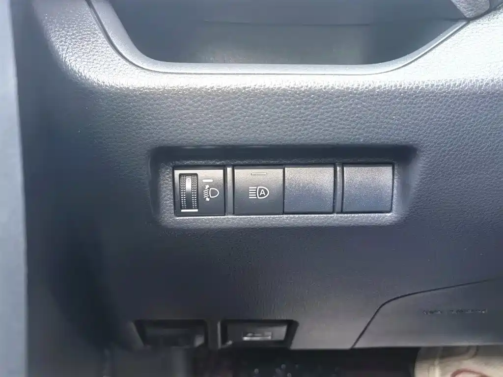 Toyota Wildlander 2021 — фото 22