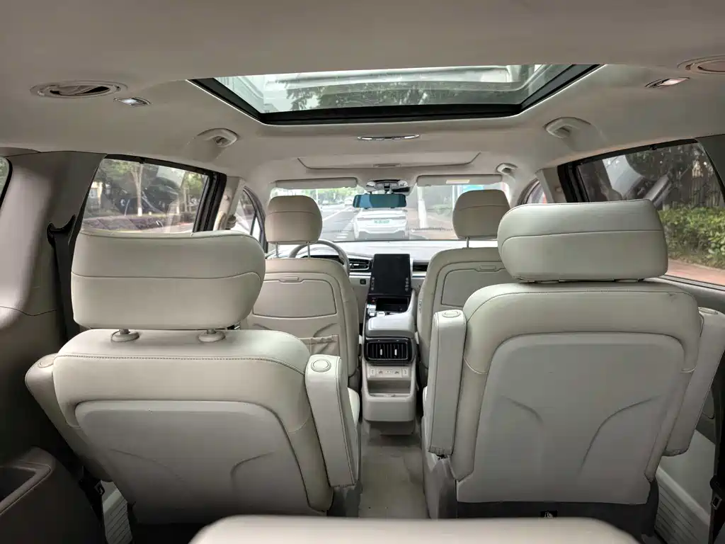 Hyundai Custo 2022 — фото 11