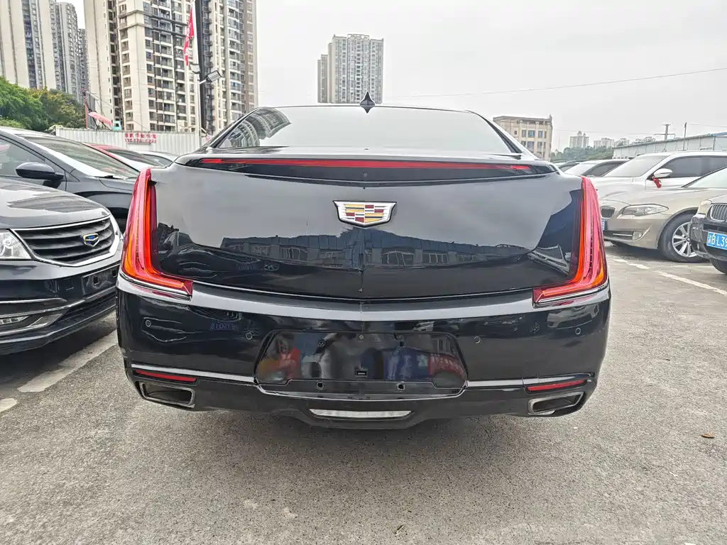 Cadillac XTS 2019 — фото 5