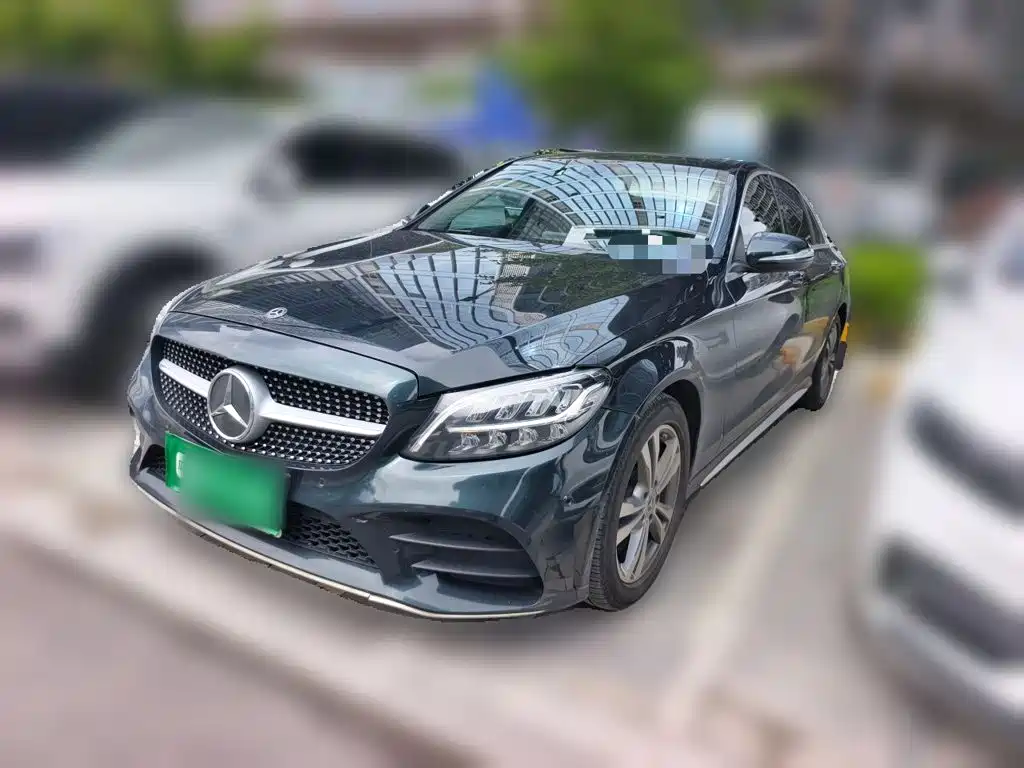 Mercedes-Benz C-Class 2020