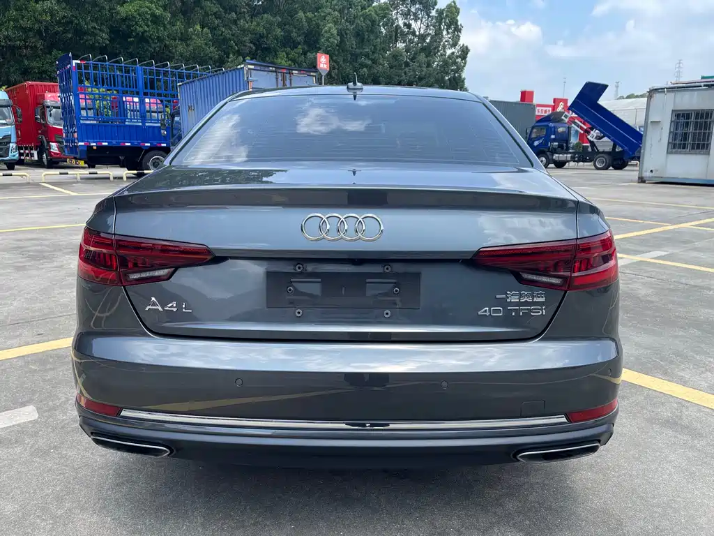 Audi A4L 2019 — фото 3