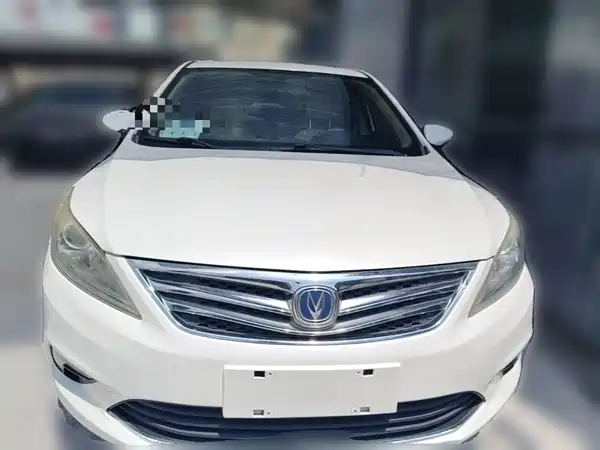 Changan Eado 2015