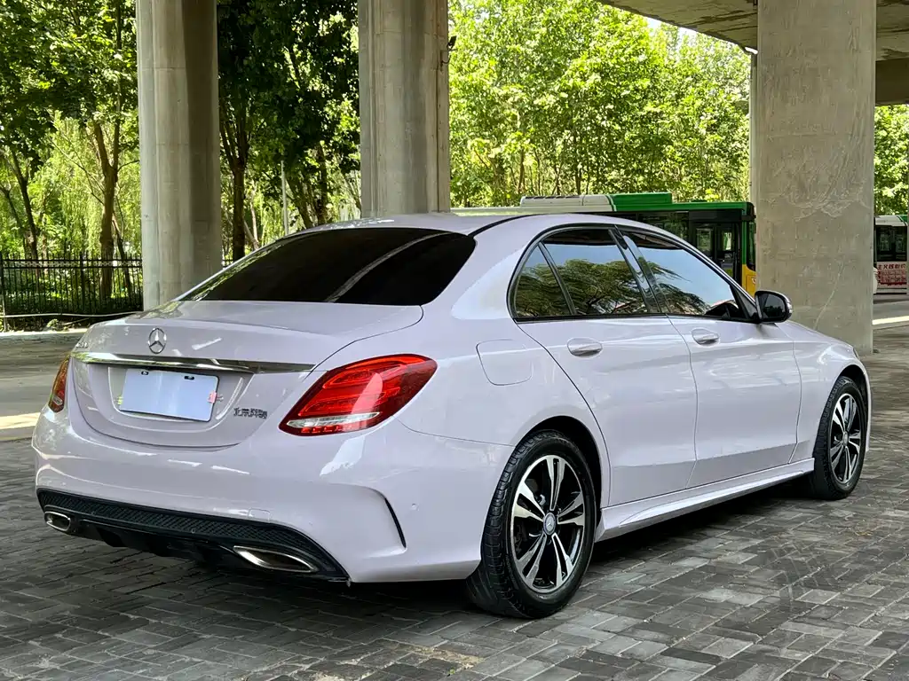 Mercedes-Benz C-Class 2017 — фото 9