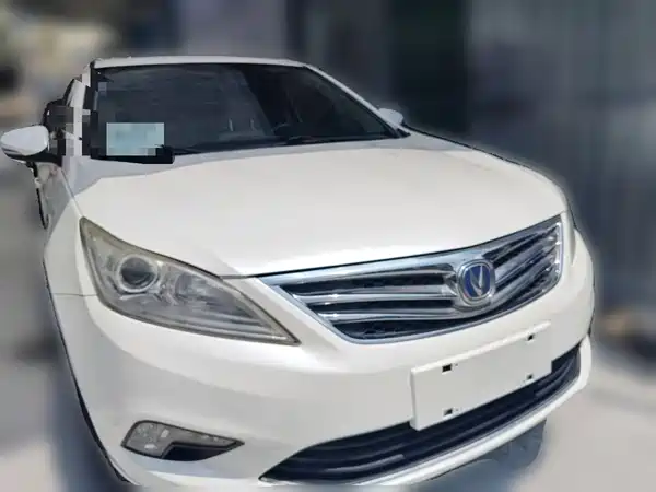 Changan Eado 2015