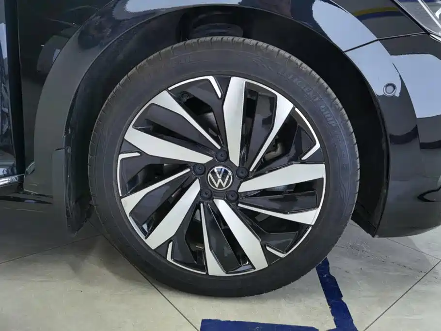 Volkswagen Passat 2024