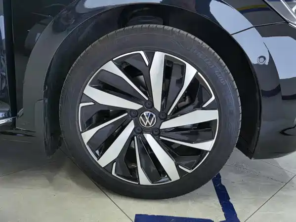 Volkswagen Passat 2024