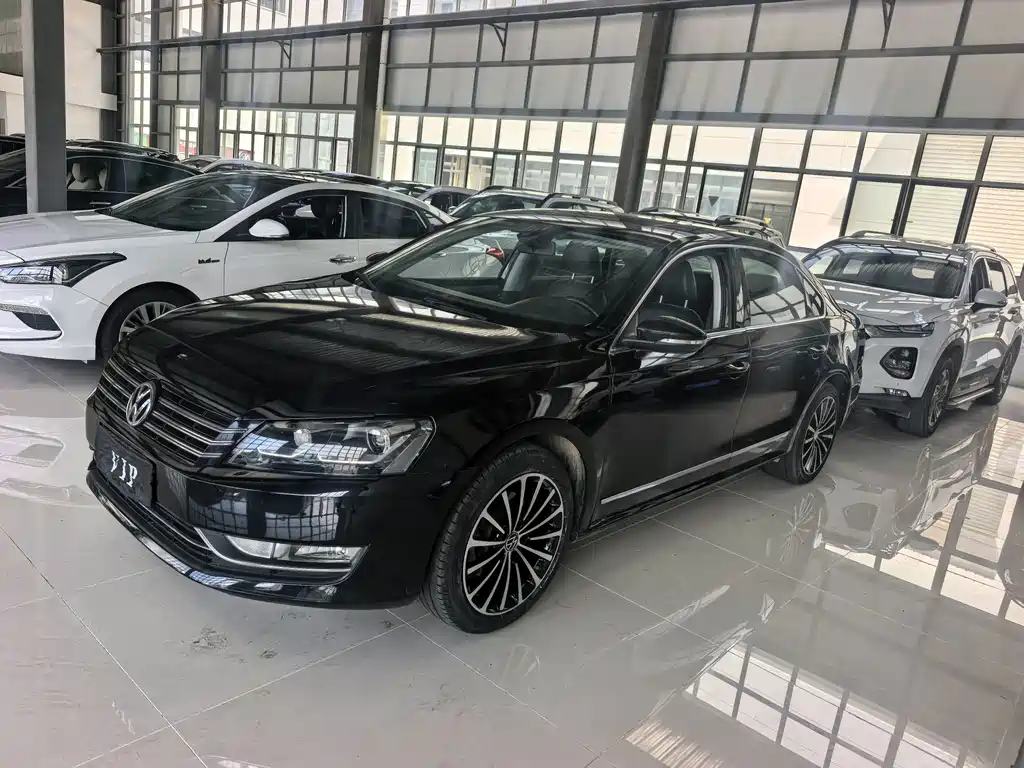 Volkswagen Passat 2015 — фото 15