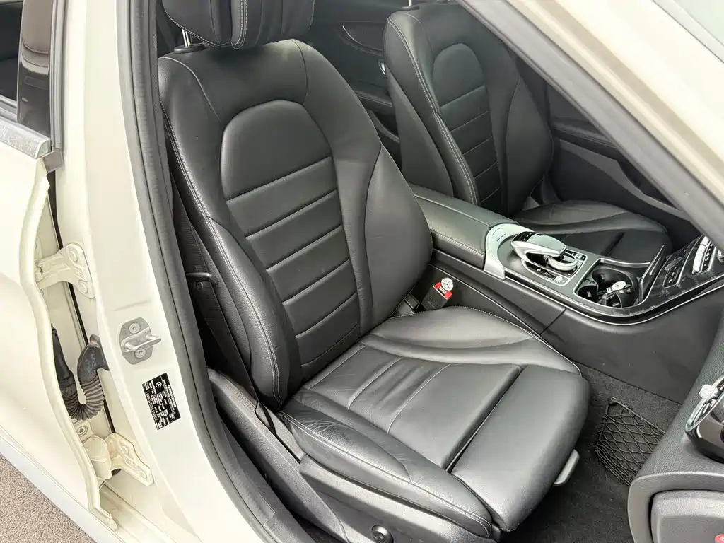 Mercedes-Benz C-Class 2018 — фото 11