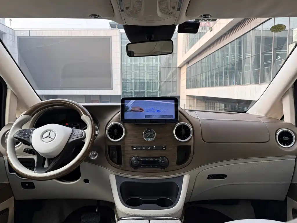 Mercedes-Benz Vito 2022