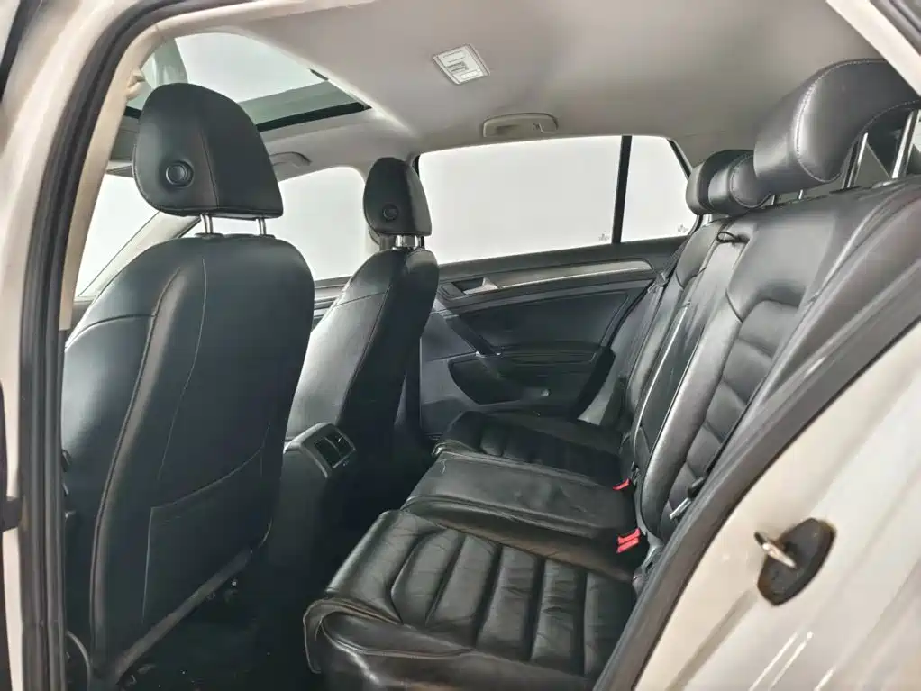 Volkswagen Golf 2015