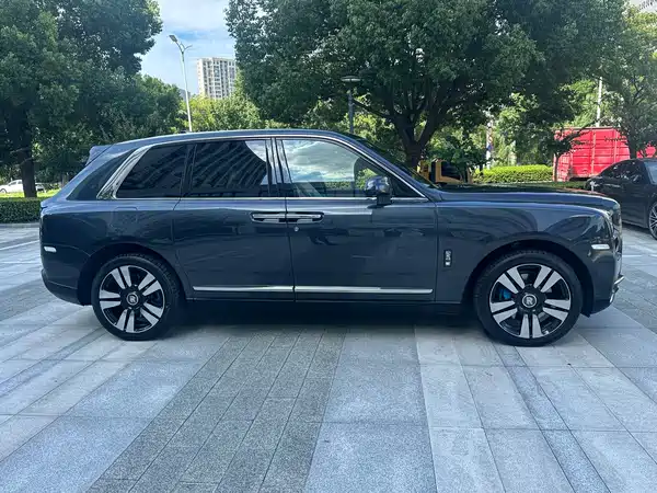 Rolls-Royce Cullinan 2019