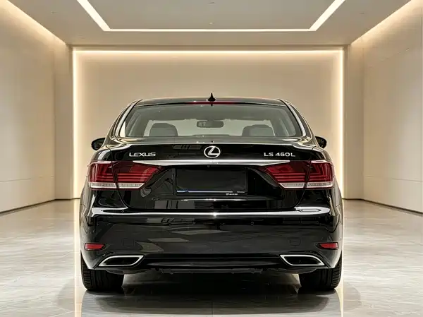 Lexus LS 2013