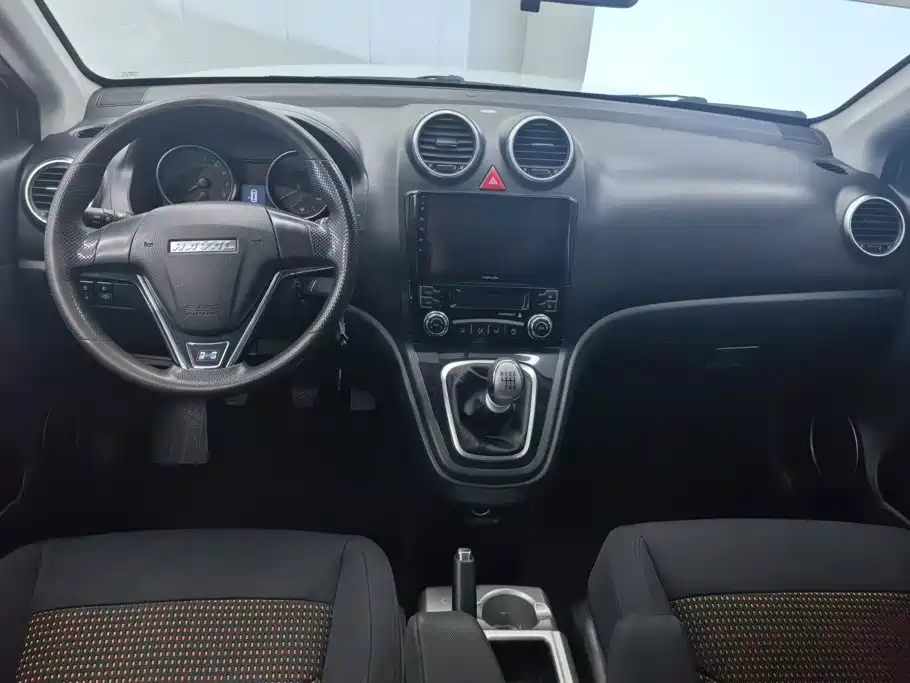Haval H6 2016 — фото 12