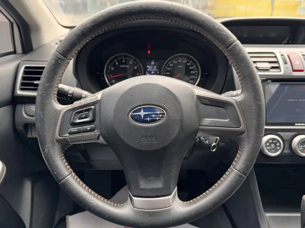 Subaru XV 2015 — фото 9
