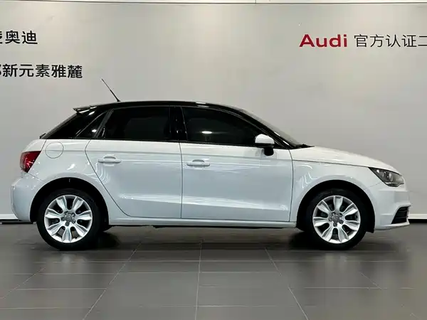 Audi A1 2015
