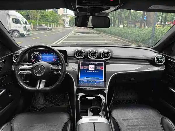 Mercedes-Benz C-Class 2022