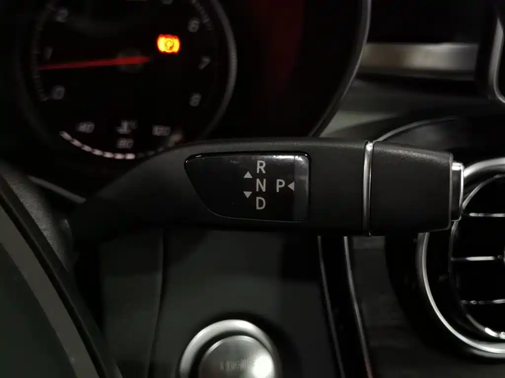 Mercedes-Benz C-Class 2016 — фото 13