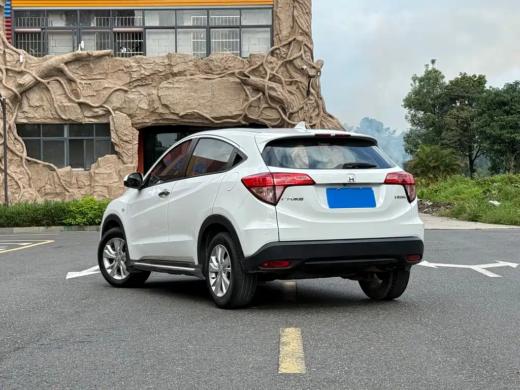 Honda Vezel 2018 — фото 4